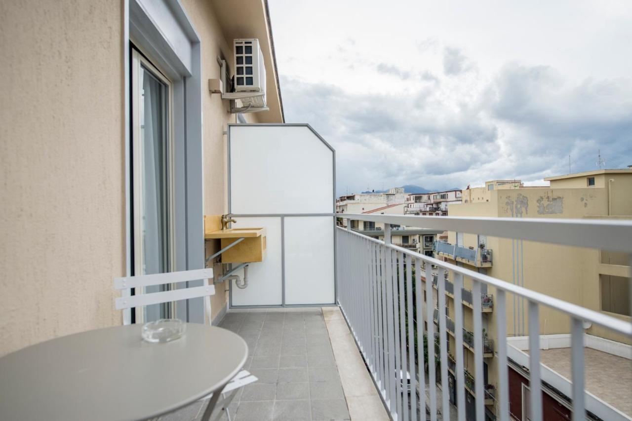 Milazzo Aeolian Sea Port B&B Екстериор снимка
